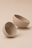 Slow Bowl Flow- Ciotola anti ingozzamento, antiribaltamento e bordo angolato a 45° in silicone BPA free